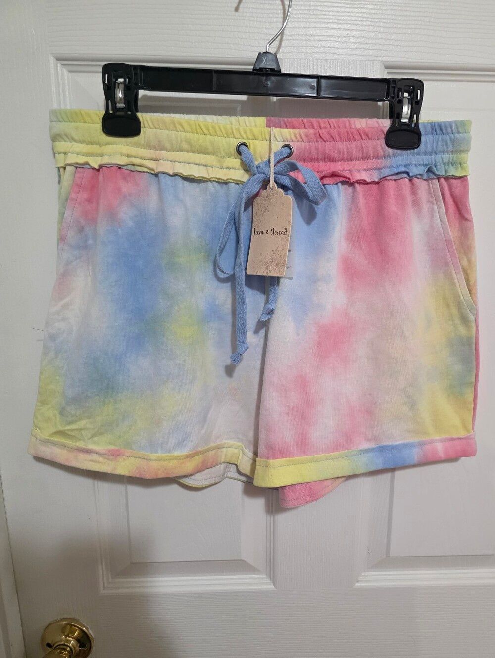 Hem & Thred Tie-Dye Drawstring Women’s Shorts - Pastel Rainbow NWTS Size Lg